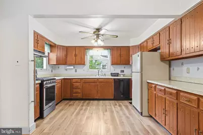 305 Prospect Street, La Plata, MD 20646 - Photo 13