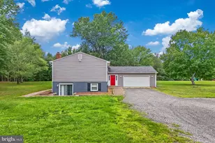 13725 Charles St, Charlotte Hall, MD 20622 - Photo 5