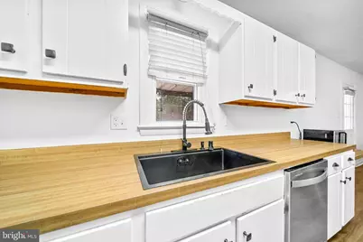 13725 Charles Street, Charlotte Hall, MD 20622 - Photo 11