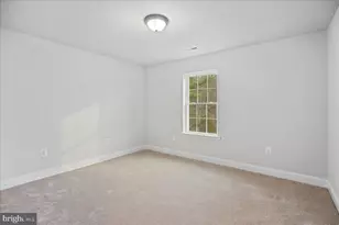 7016 Grace Landing Ct, Hughesville, MD 20637 - Photo 35