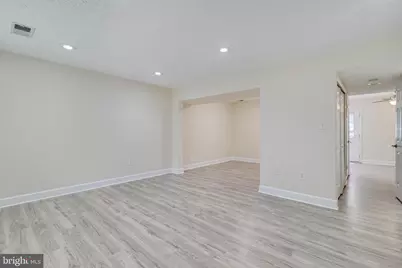 6206 Deerwood Court, Waldorf, MD 20603 - Photo 9