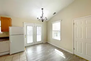 2161 Freemantle Ct, Waldorf, MD 20602 - Photo 5