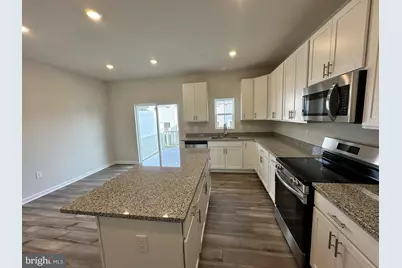 5525 Aberdeen Place, White Plains, MD 20695 - Photo 5