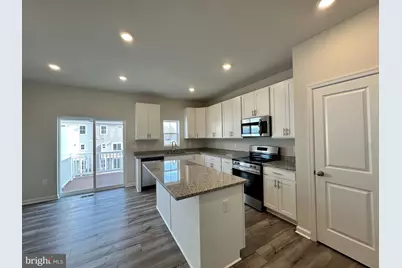 5525 Aberdeen Place, White Plains, MD 20695 - Photo 7
