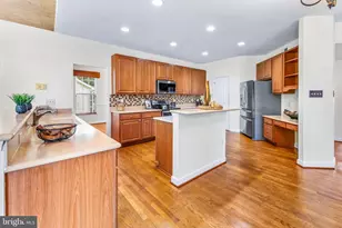 9474 Vess Ct, Waldorf, MD 20603 - Photo 9