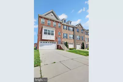 5318 Phillis Wheatley Pl, White Plains, MD 20695 - Photo 3