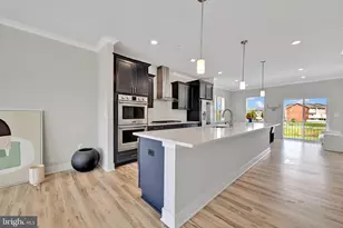 5318 Phillis Wheatley Pl, White Plains, MD 20695 - Photo 9