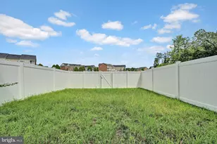 5318 Phillis Wheatley Pl, White Plains, MD 20695 - Photo 37