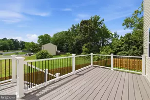 826 Holly Dr, La Plata, MD 20646 - Photo 13