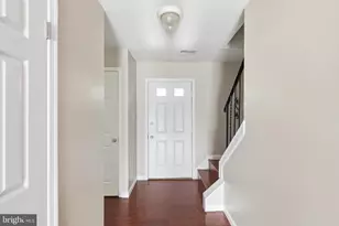 826 Holly Dr, La Plata, MD 20646 - Photo 5
