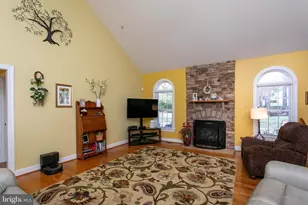 8757 Port Tobacco Rd, La Plata, MD 20646 - Photo 15