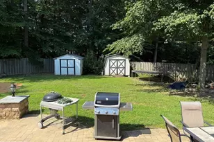 1367 Redwood Cir, La Plata, MD 20646 - Photo 17