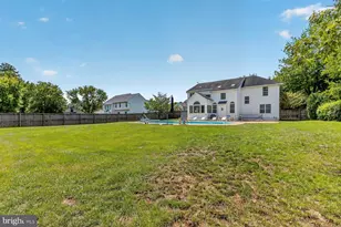 1054 Norfolk Dr, La Plata, MD 20646 - Photo 49