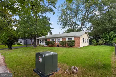 306 Tompkins Lane, Waldorf, MD 20602 - Photo 13