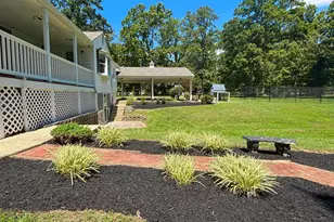 9682 Charles St, La Plata, MD 20646 - Photo 47