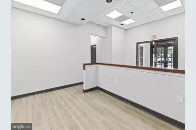 211 Charles Street, La Plata, MD 20646 - Photo 5