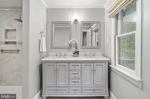 11910 Charles St, La Plata, MD 20646 - Photo 29