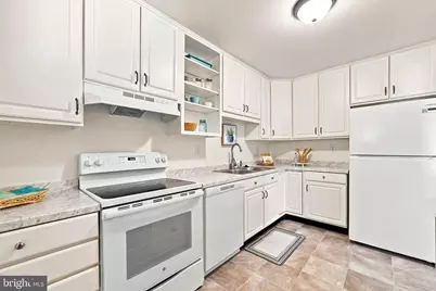 4903 Savoy Place #18-M, Waldorf, MD 20602 - Photo 3
