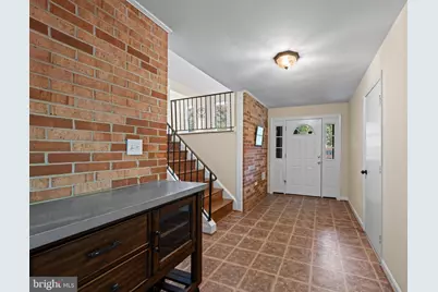9242 Mimosa Drive, La Plata, MD 20646 - Photo 5
