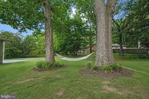 3825 Whippoorwill Ln, White Plains, MD 20695 - Photo 23