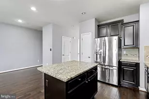 11472 Stockport Pl, White Plains, MD 20695 - Photo 9