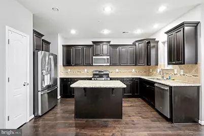 11472 Stockport Place, White Plains, MD 20695 - Photo 5