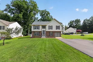 2075 Matta View Pl, Waldorf, MD 20601 - Photo 3