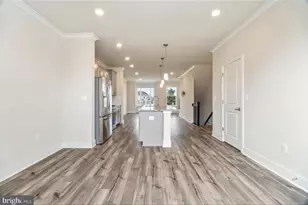 11687 Emily Dickinson Pl, White Plains, MD 20695 - Photo 11
