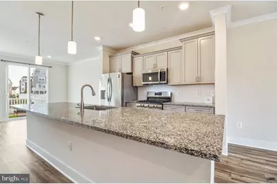 11687 Emily Dickinson Pl, White Plains, MD 20695 - Photo 7
