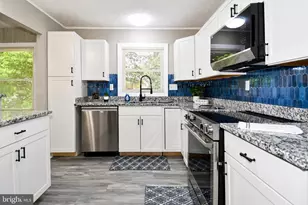 1002 Campus Ct, Waldorf, MD 20602 - Photo 5
