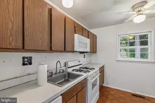 6954 Heather Dr, Bryans Road, MD 20616 - Photo 5