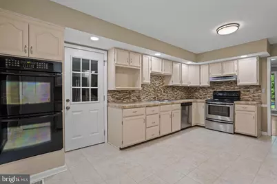 7550 Serenity Drive, Hughesville, MD 20637 - Photo 9