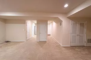 2039 Downshire Ct, Waldorf, MD 20603 - Photo 69