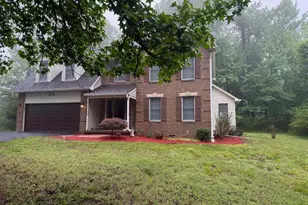 205 Port Tobacco Rd, La Plata, MD 20646 - Photo 1