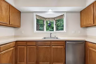 123 Huckleberry Dr, La Plata, MD 20646 - Photo 3