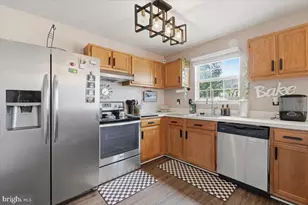 6624 Captain Johns Ct, Bryans Road, MD 20616 - Photo 9