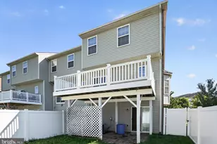 5015 Oyster Reef Pl, Waldorf, MD 20602 - Photo 3