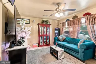 806 Oxford Ct, Waldorf, MD 20602 - Photo 7