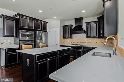 5240 Feathers Court, White Plains, MD 20695 - Photo 9