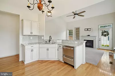 120 Hawthorne Greene Circle, La Plata, MD 20646 - Photo 3