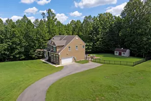 12135 Edonton Pl, Hughesville, MD 20637 - Photo 3