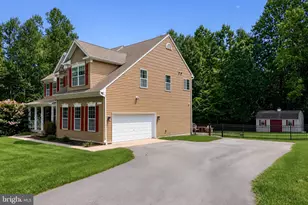 12135 Edonton Pl, Hughesville, MD 20637 - Photo 5
