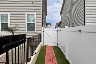 9867 Selkie Ln, Waldorf, MD 20601 - Photo 7