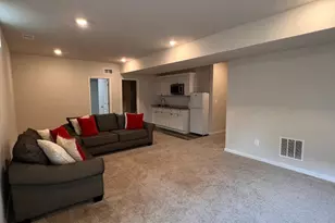 9867 Selkie Ln, Waldorf, MD 20601 - Photo 15