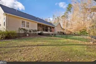 6050 Deepdeen Pl, Bryantown, MD 20617 - Photo 11