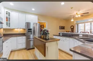 6050 Deepdeen Pl, Bryantown, MD 20617 - Photo 3