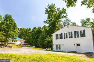 13495 Budds Creek Rd, Charlotte Hall, MD 20622 - Photo 11