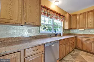 7975 Deepwater View Dr, Port Tobacco, MD 20677 - Photo 29