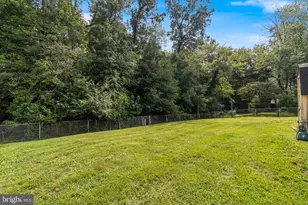 913 Barrington Dr, Waldorf, MD 20602 - Photo 23