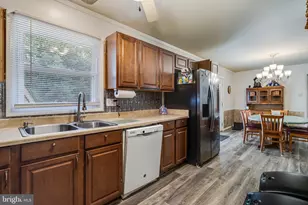 913 Barrington Dr, Waldorf, MD 20602 - Photo 9